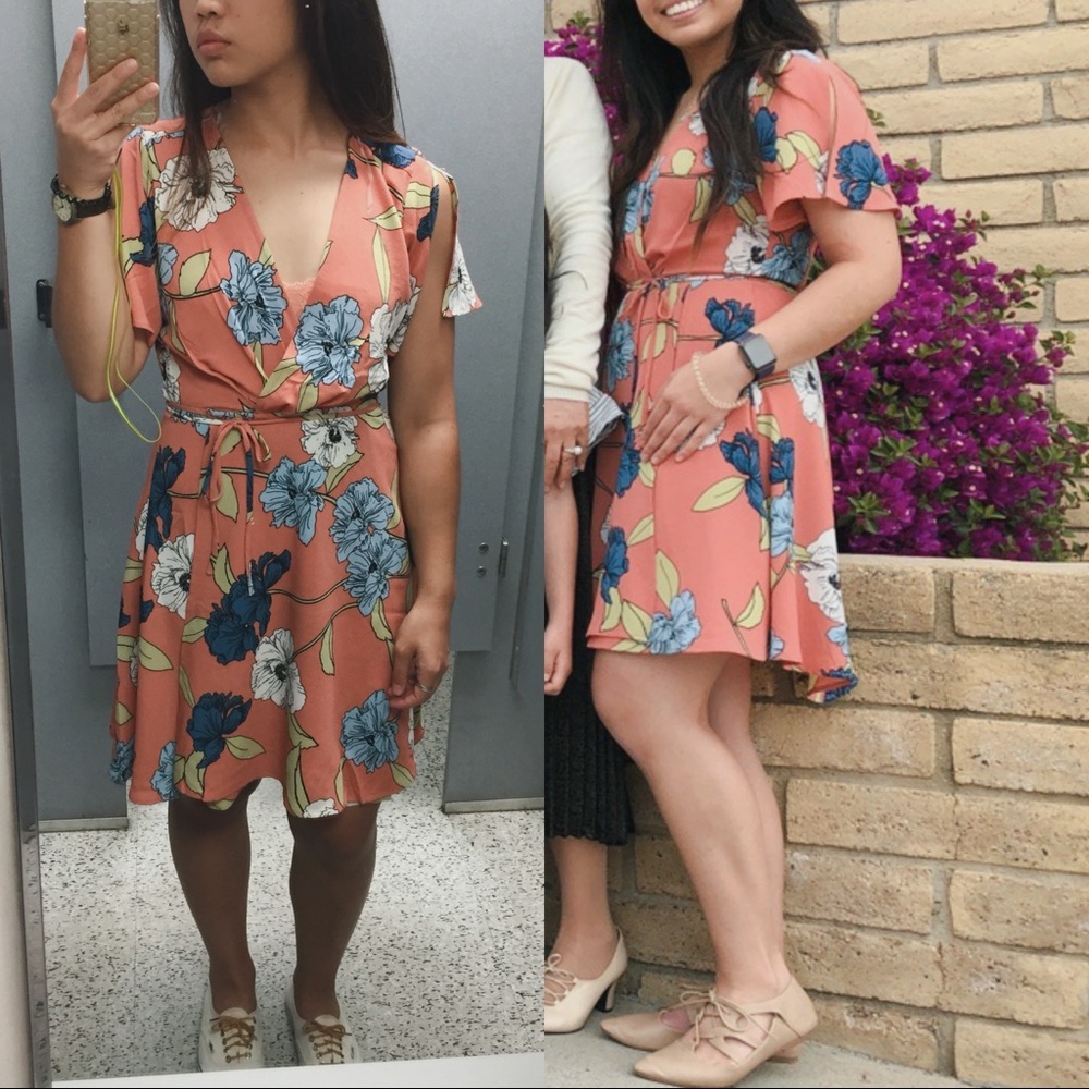 🌷printed wrap dress, slit flowy sleeves EUC